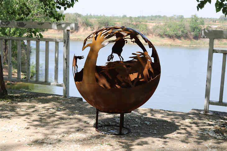 কাঠ বার্নিং ফায়ারবোল ফায়ারবল